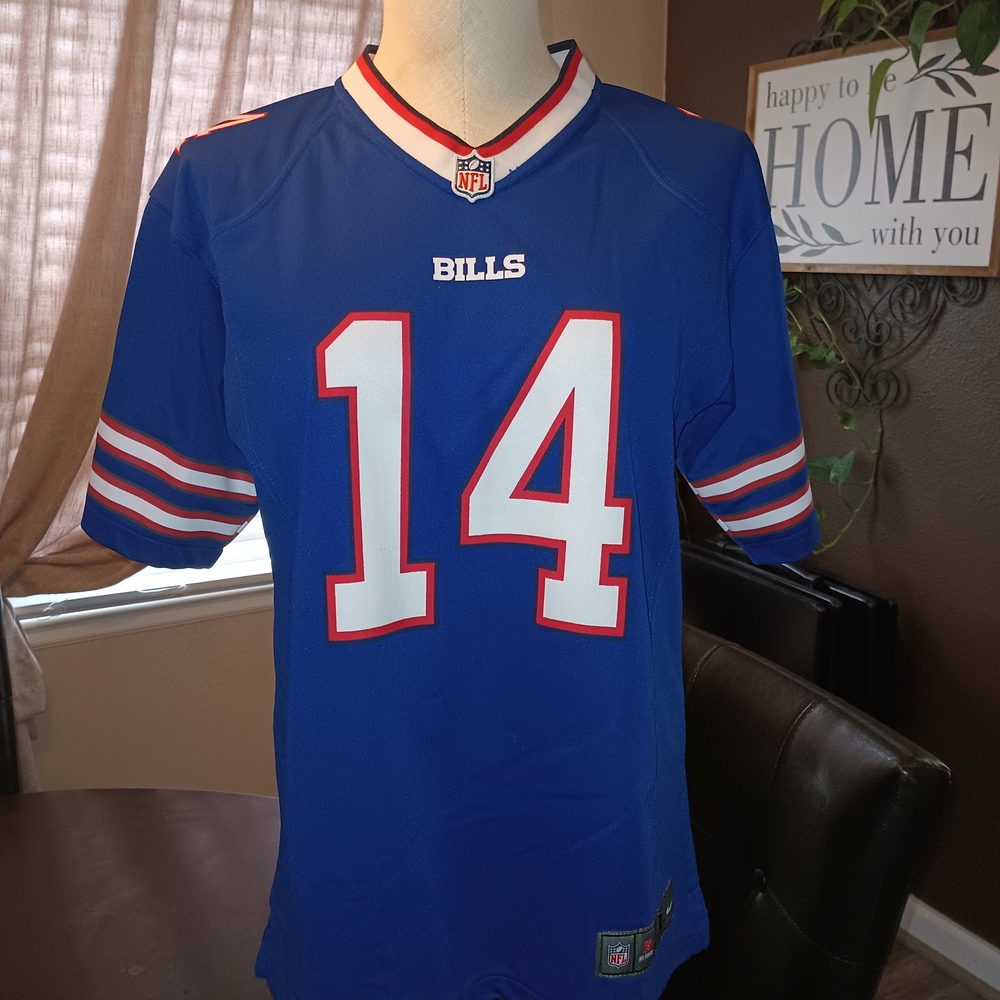 NFL Buffalo Bills Blue Jersey Diggs Sz XL Youth